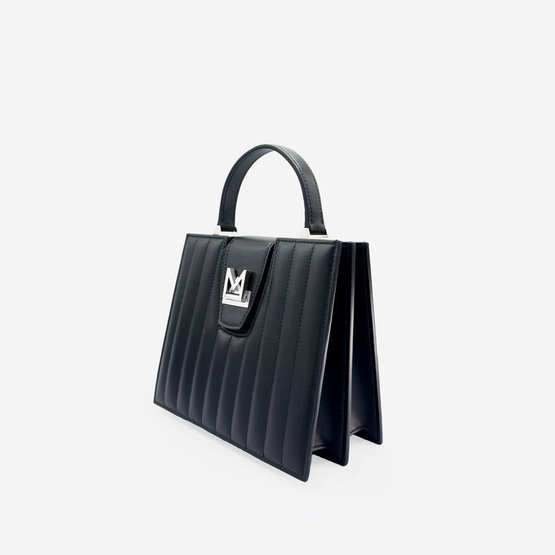 Sac M24/20 par MAES Paris - vue de profil [color:noir,black][finish:argenté,silver]