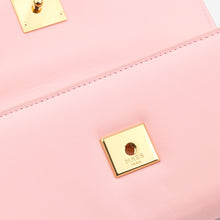 sac à main M1_01 en cuir d'agneau upcyclé couleur rose - zoom sur le fermoir