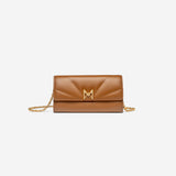 Pochette avec chaine M1_02 camel vue de face - MAES Paris, Haute Maroquinerie innovante & responsable