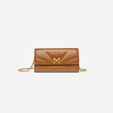 Pochette avec chaine M1_02 camel vue de face - MAES Paris, Haute Maroquinerie innovante & responsable